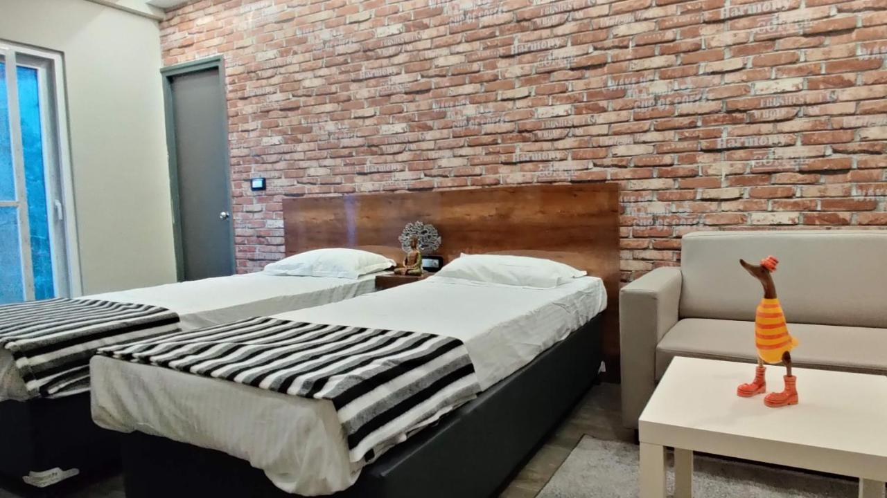 Restel Studio Flats Haidarábád Kültér fotó