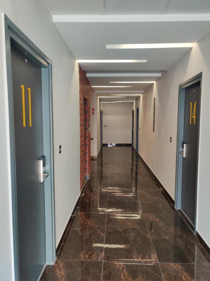 Restel Studio Flats Haidarábád Kültér fotó
