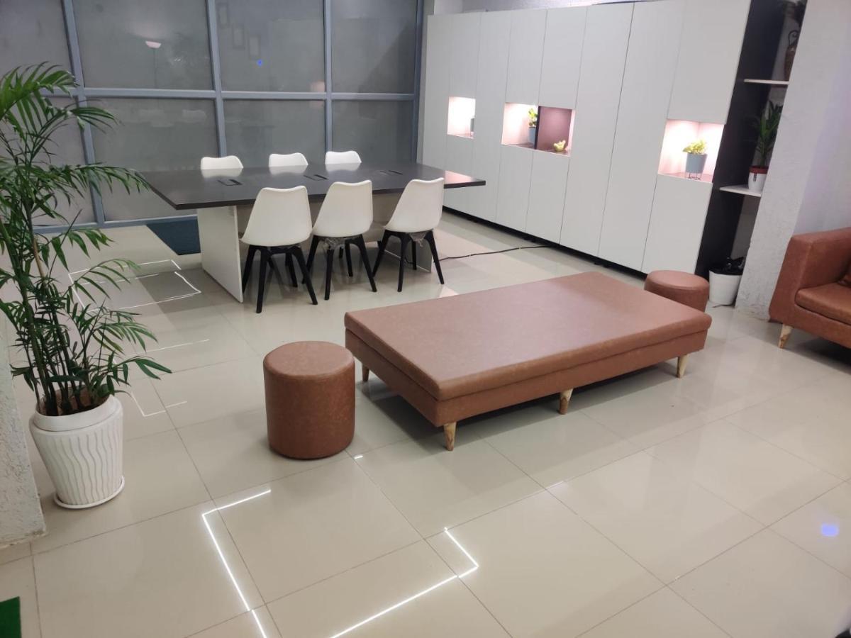 Restel Studio Flats Haidarábád Kültér fotó