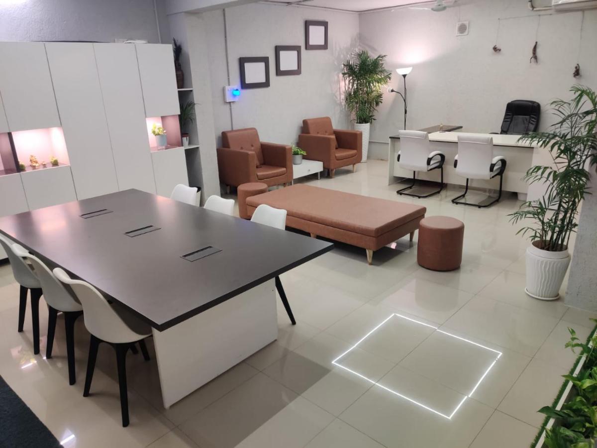 Restel Studio Flats Haidarábád Kültér fotó